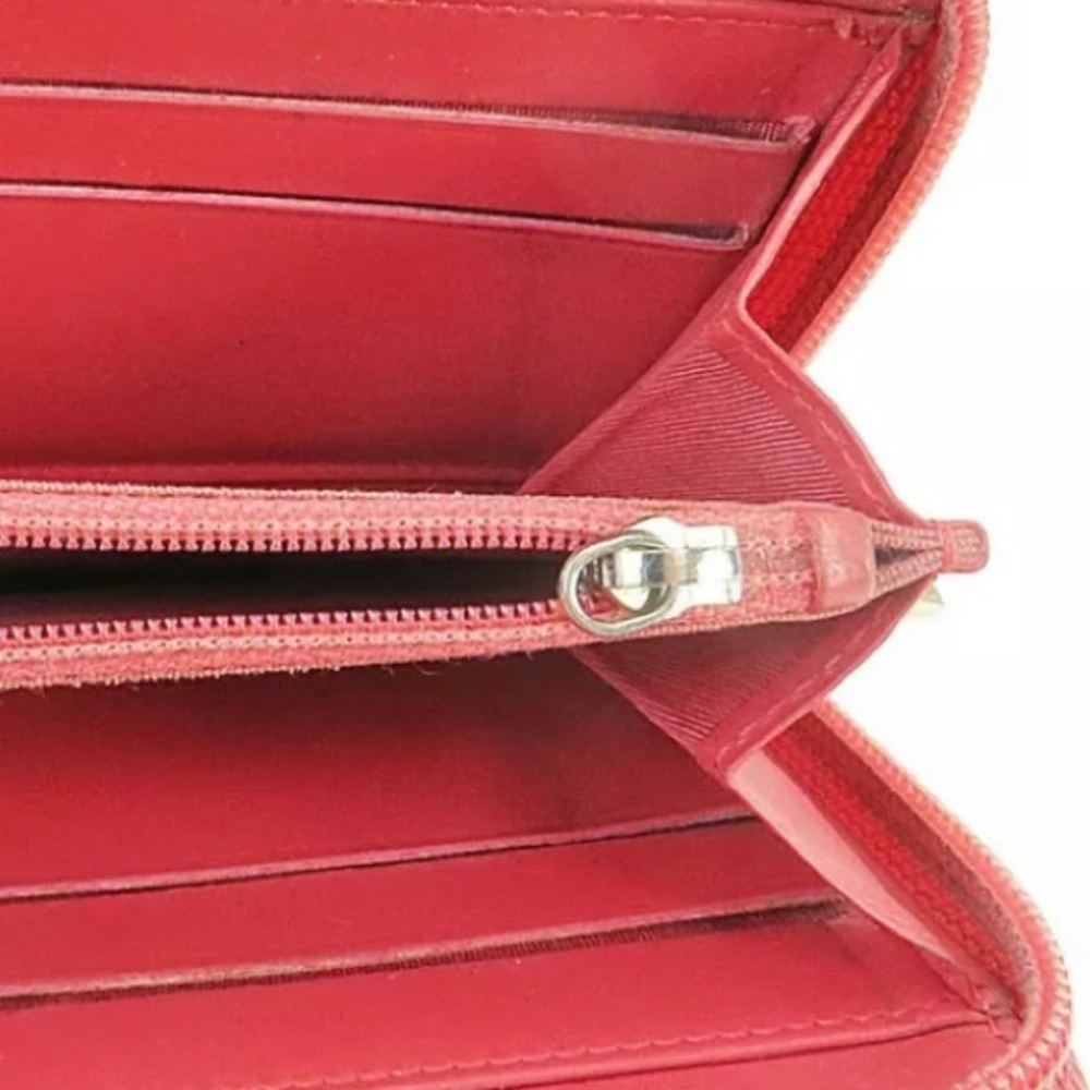 ๐ CAVIAR ๐ zippy chanel wallet - Picture 8 of 16